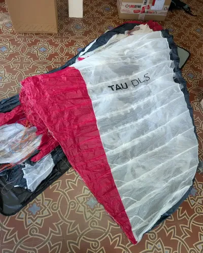 Parapente occasion ADVANCE TAU DLS 27 indigo